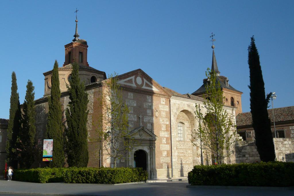 Ciudad De Alcala Hotel Alcala de Henares Luaran gambar